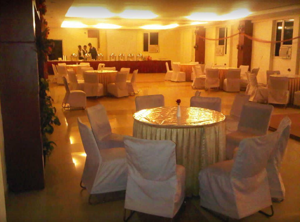 Hotel Swagat Palace Bhiwadi Dış mekan fotoğraf